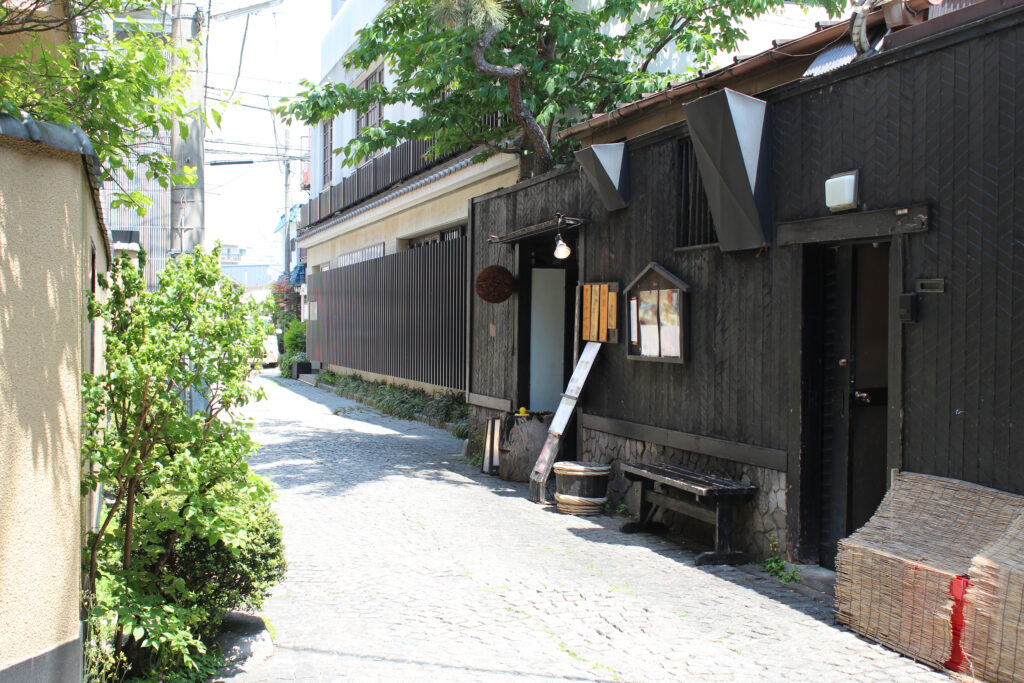 地域密着型料理店